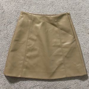 ARITZIA VEGAN LEATHER SKIRT